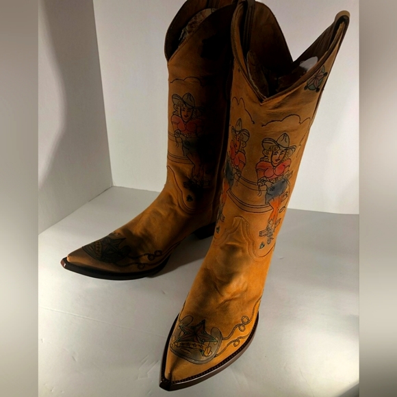 Old Gringo Shoes - Old Gringo Pin Up Cowgirl. 10B